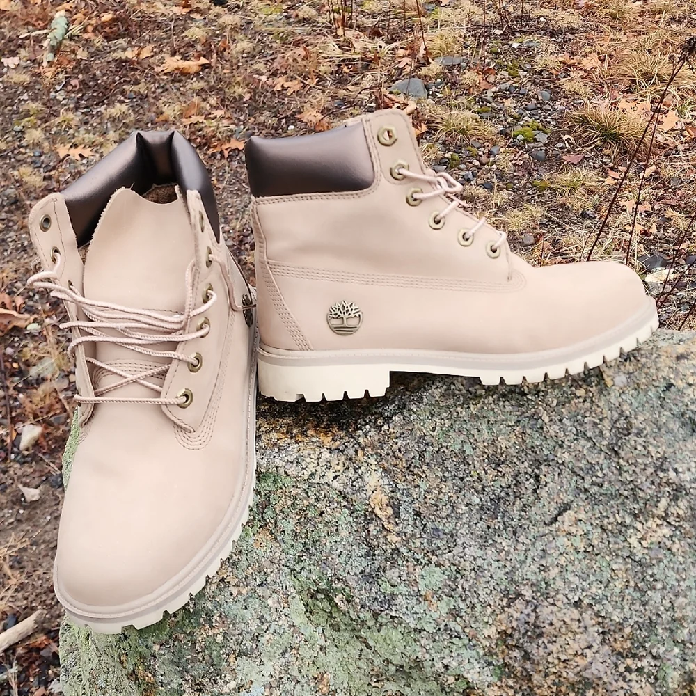 Timberland Insulated Light Tan Leather Boots